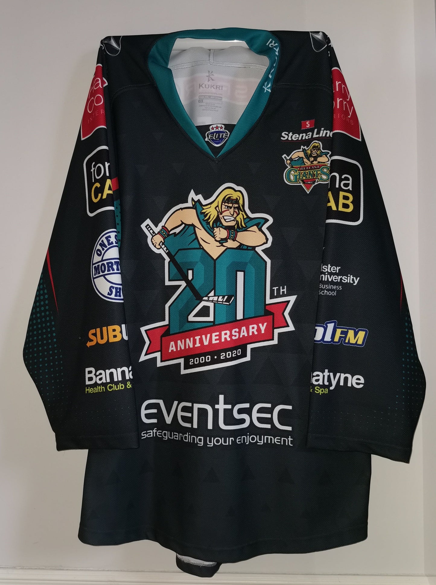 Matt Pelech Game Worn Belfast Giants jersey