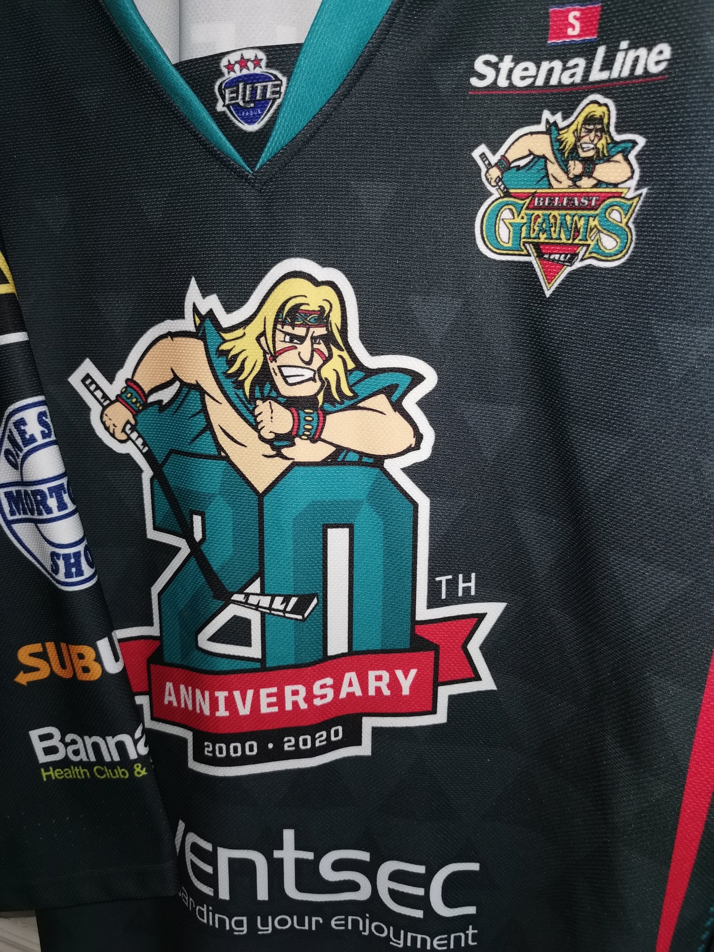 Matt Pelech Game Worn Belfast Giants jersey