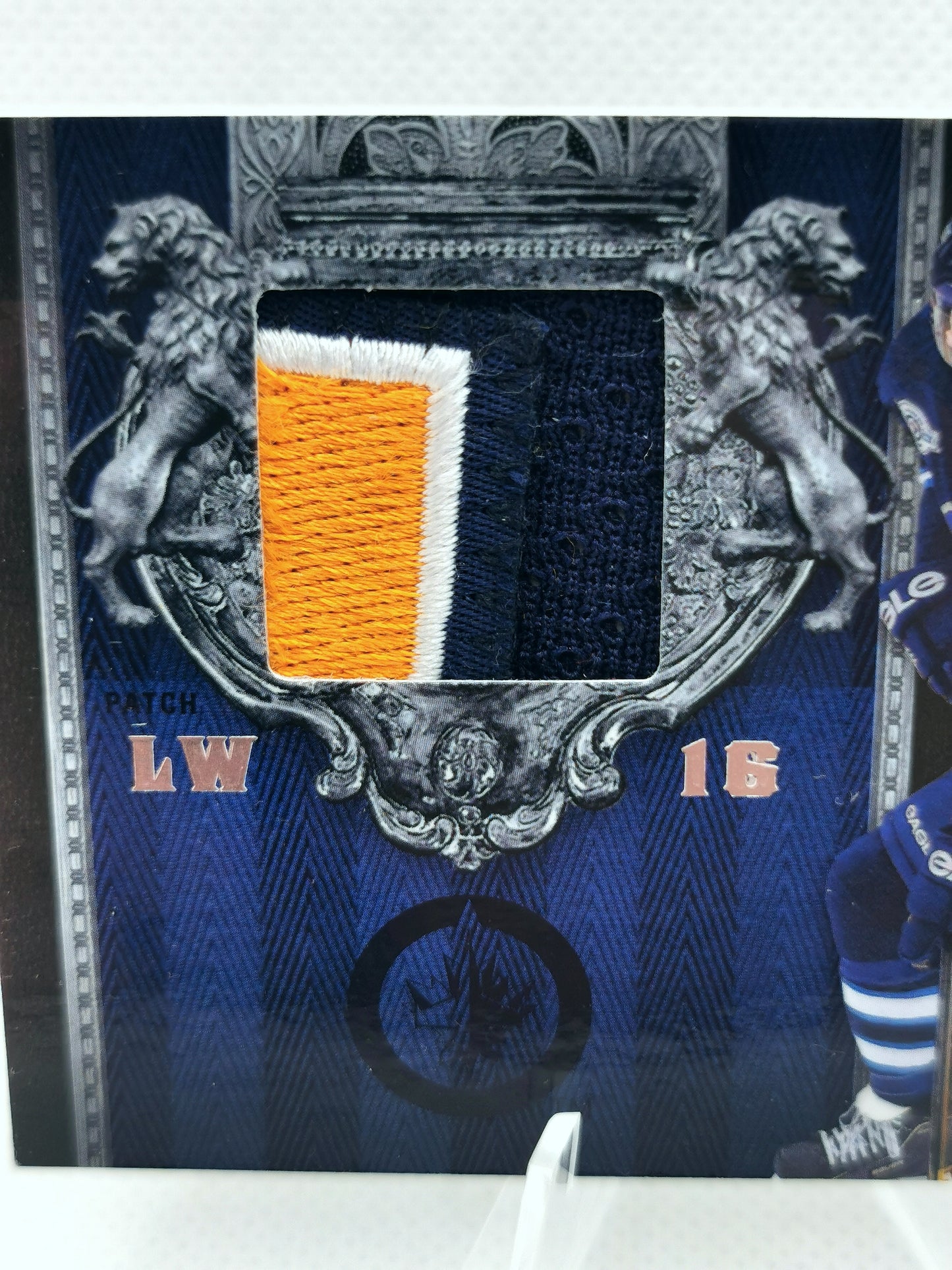 Andrew Ladd Game Worn Club Badge Patch - Panini Crown Royale Coat Of Arms
