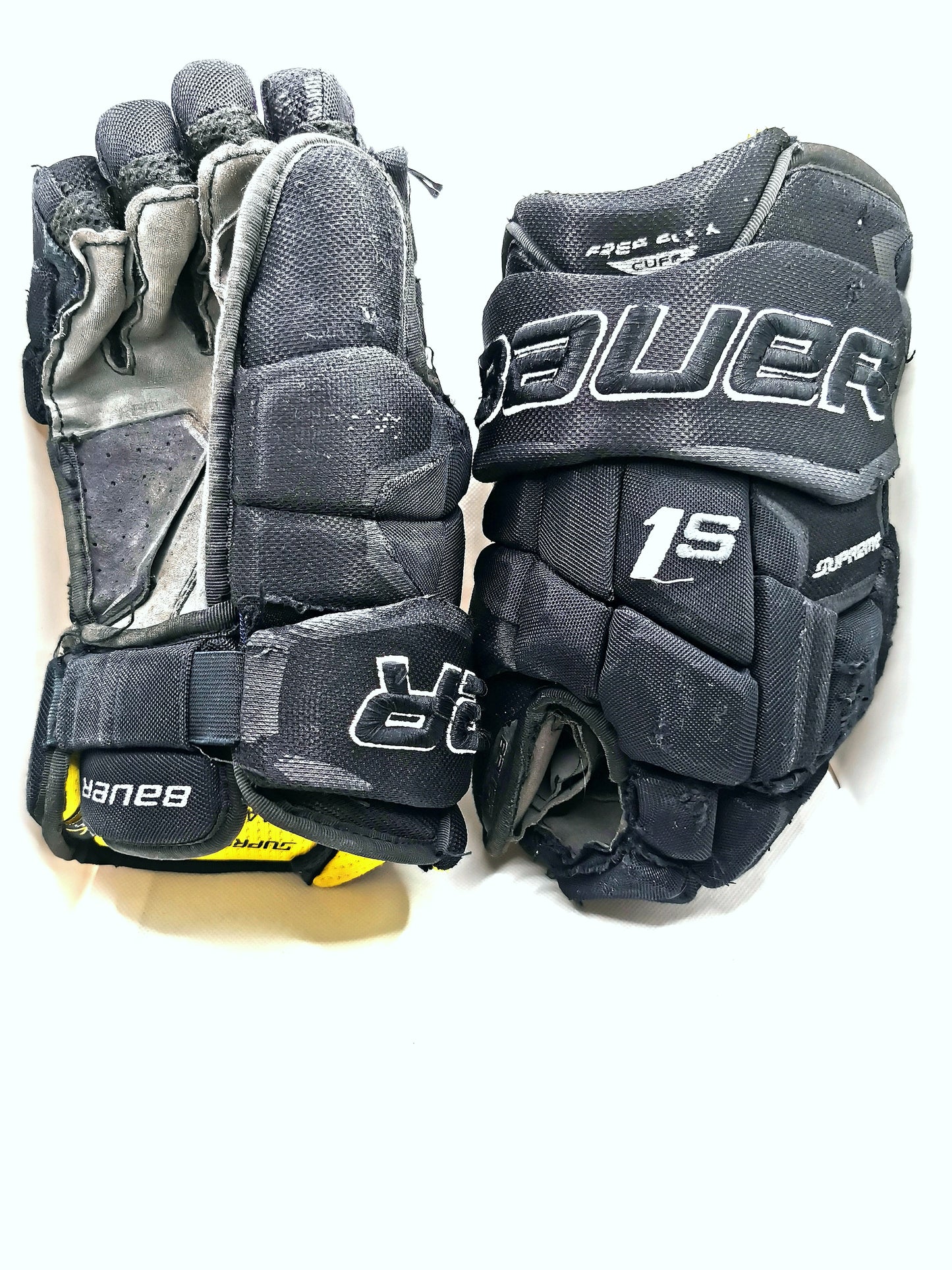 Blair Riley (Belfast Giants) Match Worn Gloves